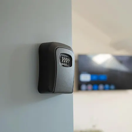 Citizenhouse Anzin - 4 Studios - 15 A 36M2 - Jardin - Terrasse - Acces Autonome - Wifi - Netflix Esterno foto