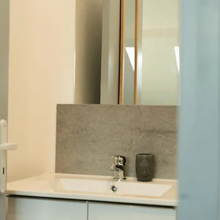 Citizenhouse Anzin - 4 Studios - 15 A 36M2 - Jardin - Terrasse - Acces Autonome - Wifi - Netflix Esterno foto