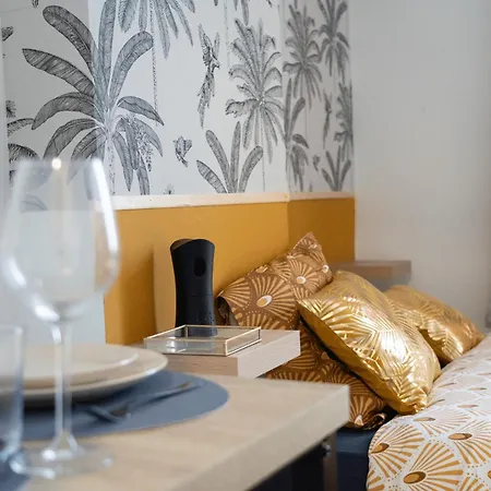 Citizenhouse Anzin - 4 Studios - 15 A 36M2 - Jardin - Terrasse - Acces Autonome - Wifi - Netflix Esterno foto