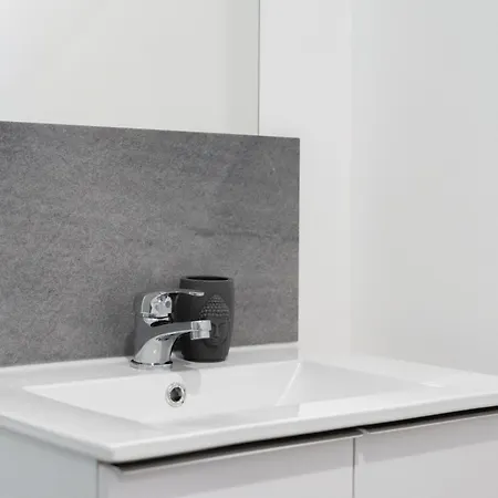 Citizenhouse Anzin - 4 Studios - 15 A 36M2 - Jardin - Terrasse - Acces Autonome - Wifi - Netflix Esterno foto
