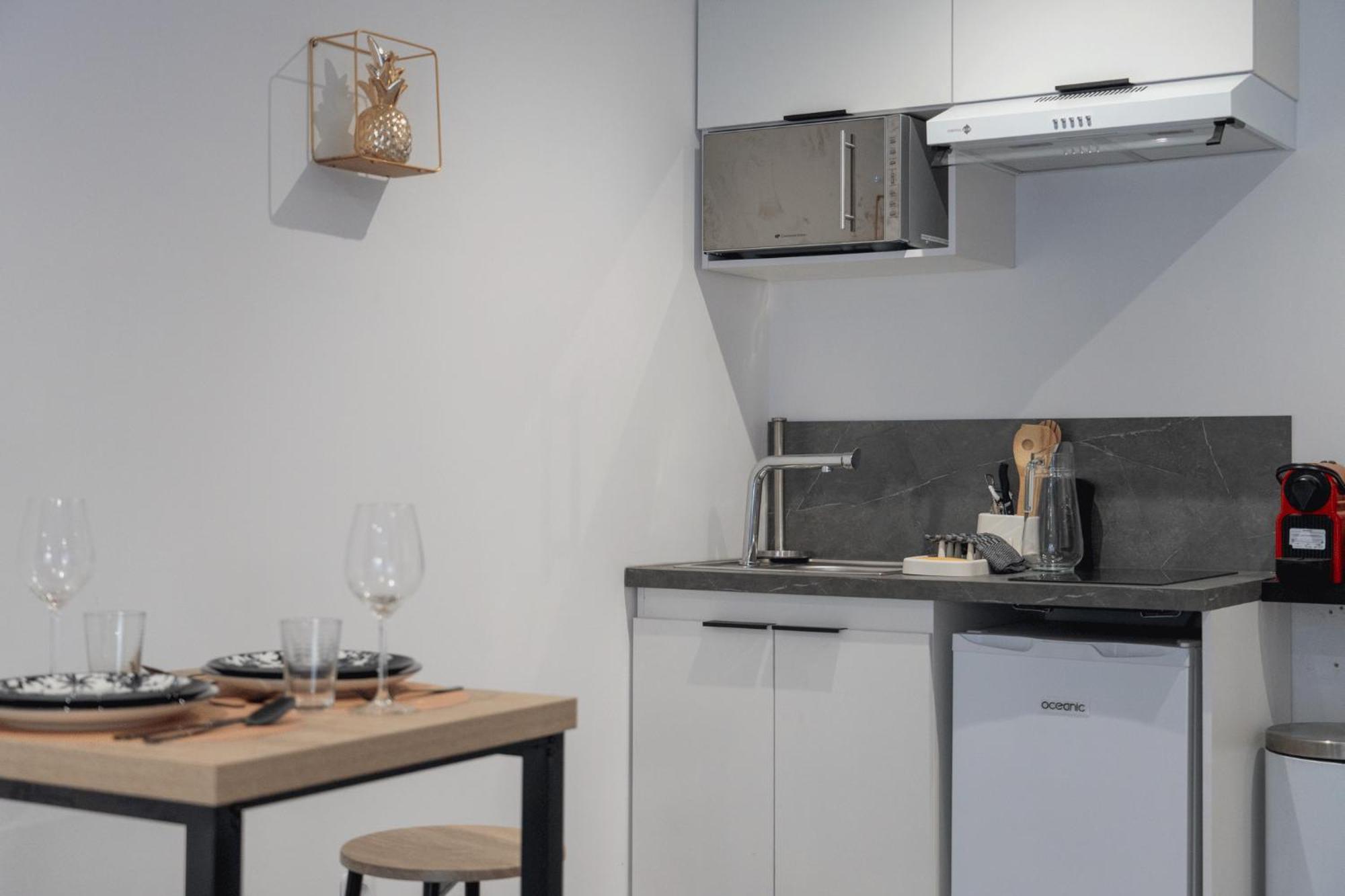 Citizenhouse - 4 - 15 A 36m2 - Jardin - Terrasse - Acces Autonome - Wifi - Netflix Apartment *