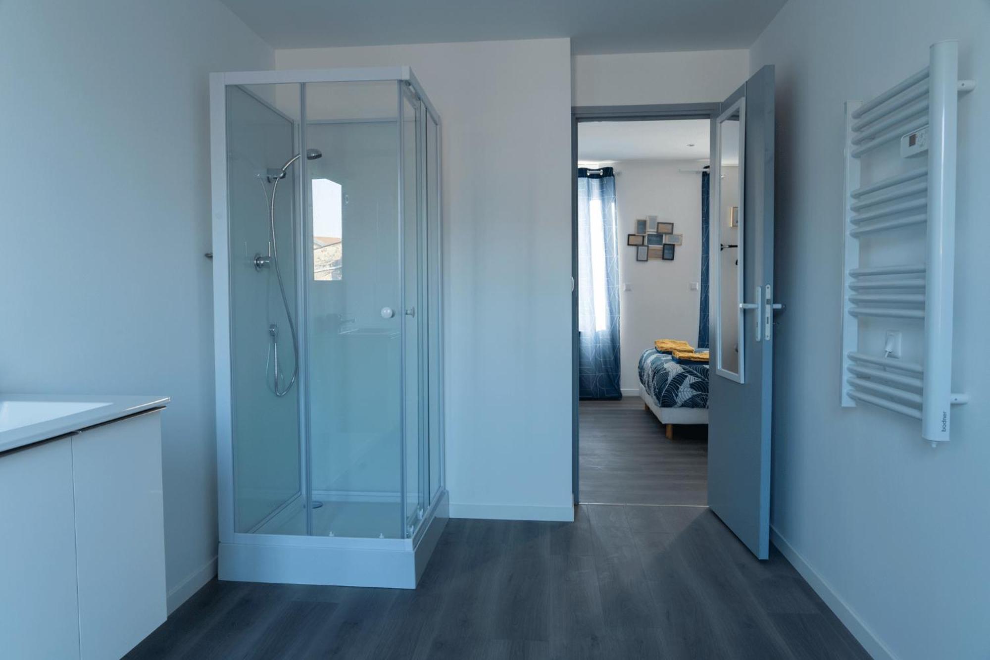 Citizenhouse - 4 - 15 A 36m2 - Jardin - Terrasse - Acces Autonome - Wifi - Netflix *